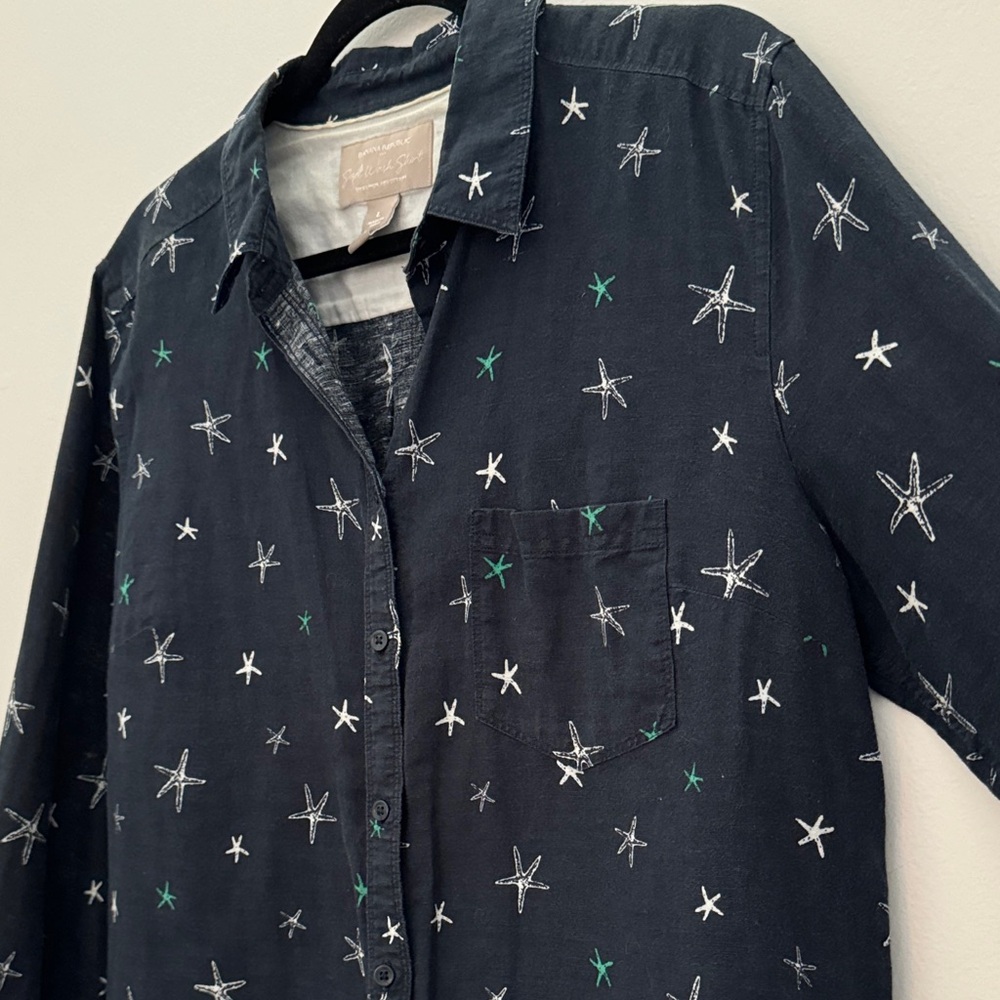 Women’s Starfish Soft Wash Button-Down Shirt by Banana Republic
